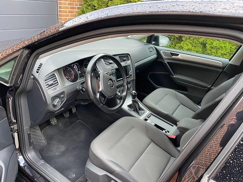 Gebraucht VW Golf Alltrack 110 PS (80 kW) 2016 Schwarz Kombi
