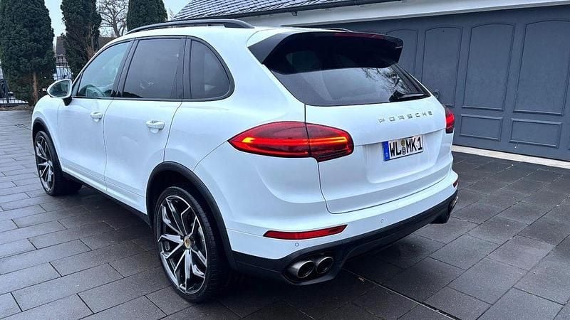 Gebraucht Porsche Cayenne S Chrono 385 PS (283 kW) 2016 Weiß SUV