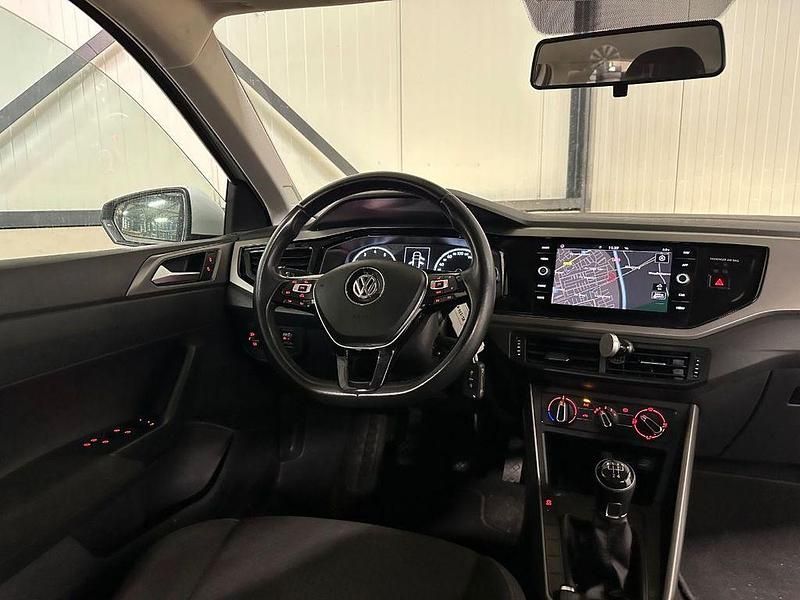 Gebraucht VW Polo Comfortline 80 PS (58 kW) 2019 Weiß Limousine