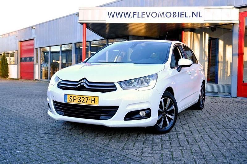 Weiß Gebraucht 2018 Citroën C4 Business Class Limousine | 9.500 € (Fairer Preis) - Bild 1/4