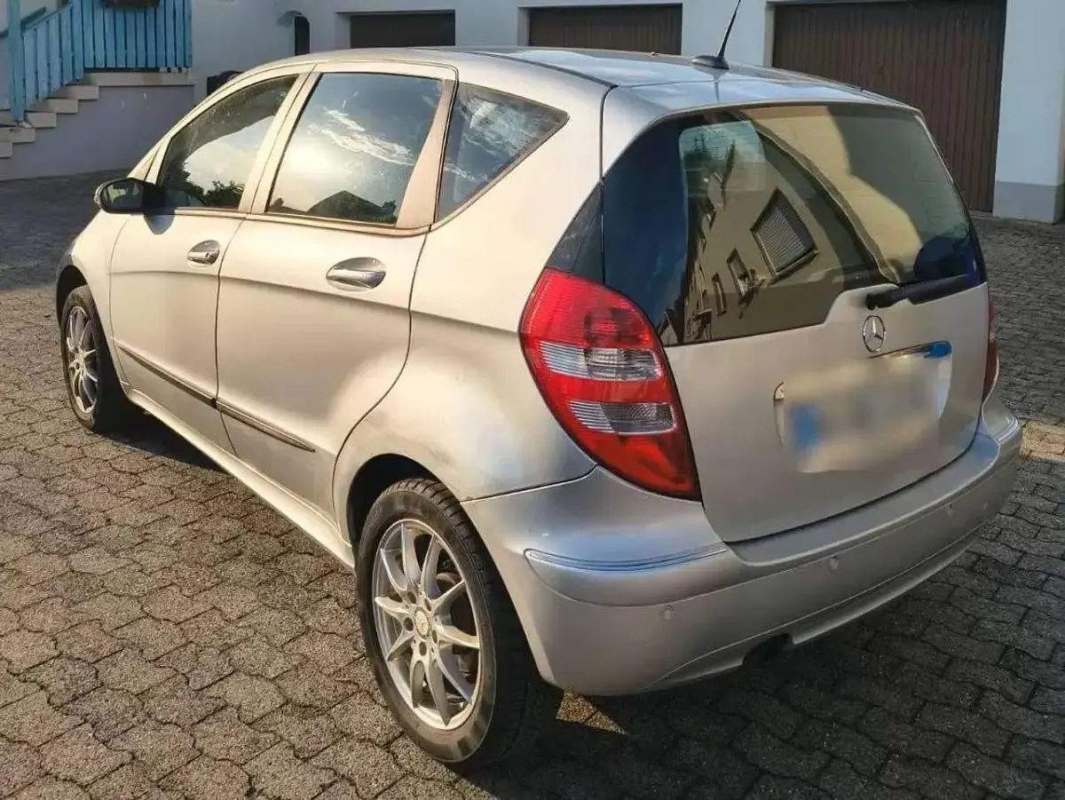Gebraucht Mercedes A200 Classic 136 PS (100 kW) 2007 Silber Limousine