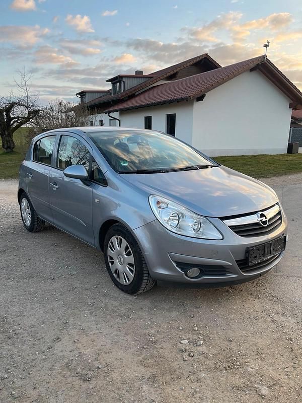 Gebraucht Opel Corsa 80 PS (58 kW) 2007 Silber Kleinwagen