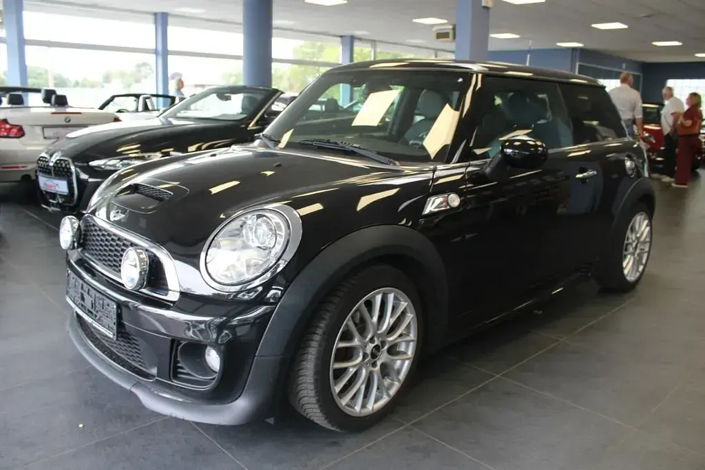 Gebraucht Mini John Cooper Works 184 PS (135 kW) 2012 Schwarz Kleinwagen