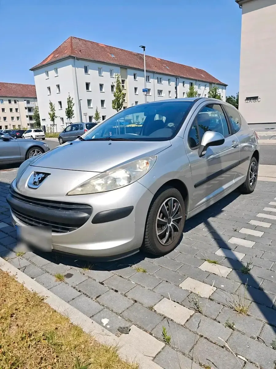 Gebraucht Peugeot 207 88 PS (64 kW) 2006 Silber Kleinwagen