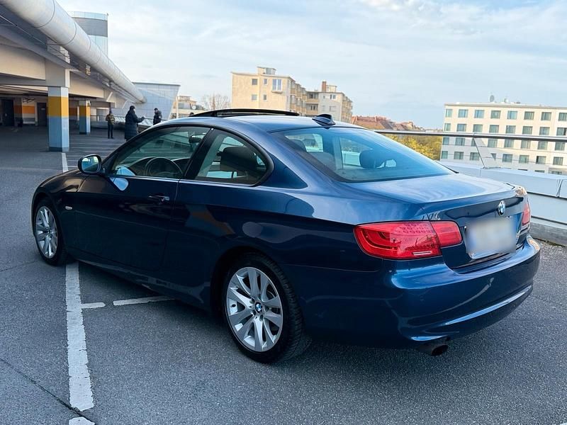 Second-hand BMW 320 170 CP (125 kW) 2012 Albastru Coupe
