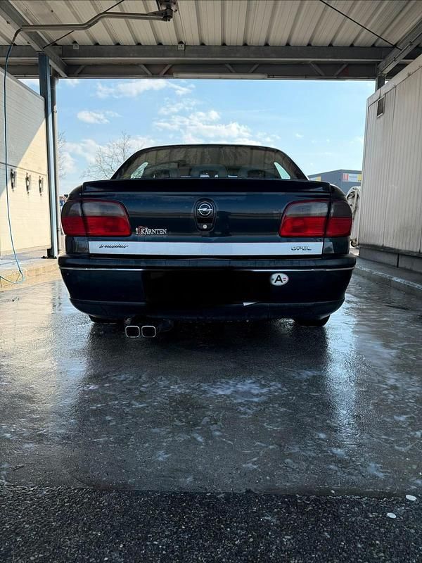 Gebraucht Opel Omega 170 PS (125 kW) 1995 Schwarz Limousine