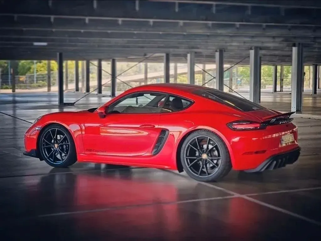 Gebraucht Porsche 718 299 PS (219 kW) 2016 Rot Coupé
