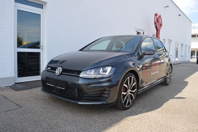 Gebraucht VW Golf VII GTD 184 PS (135 kW) 2016 Grau metallic Limousine