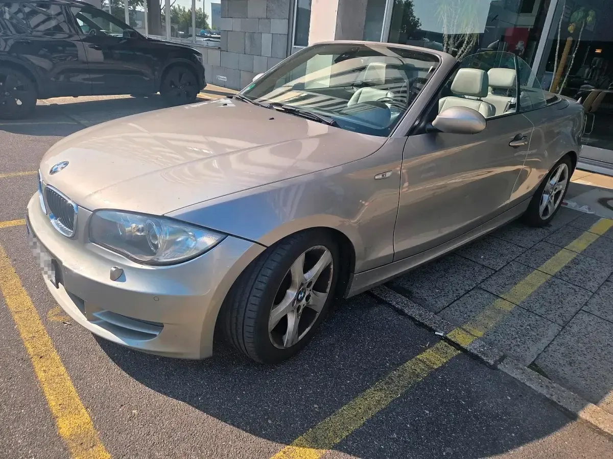Gebraucht BMW 120 Cabriolet 2008 Gold Cabrio