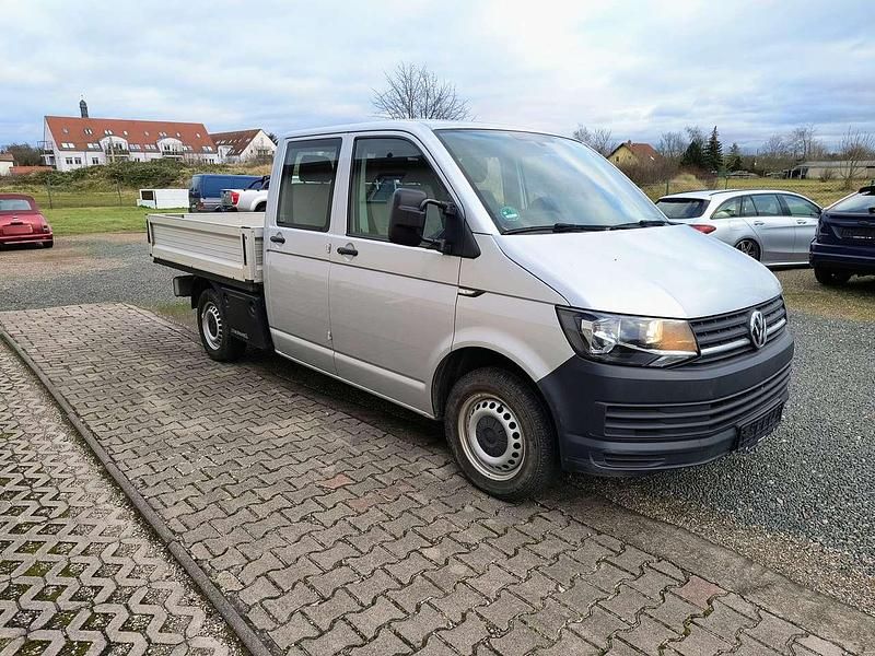 Gebraucht VW Transporter 102 PS (75 kW) 2016 Reflexsilber metallic Van