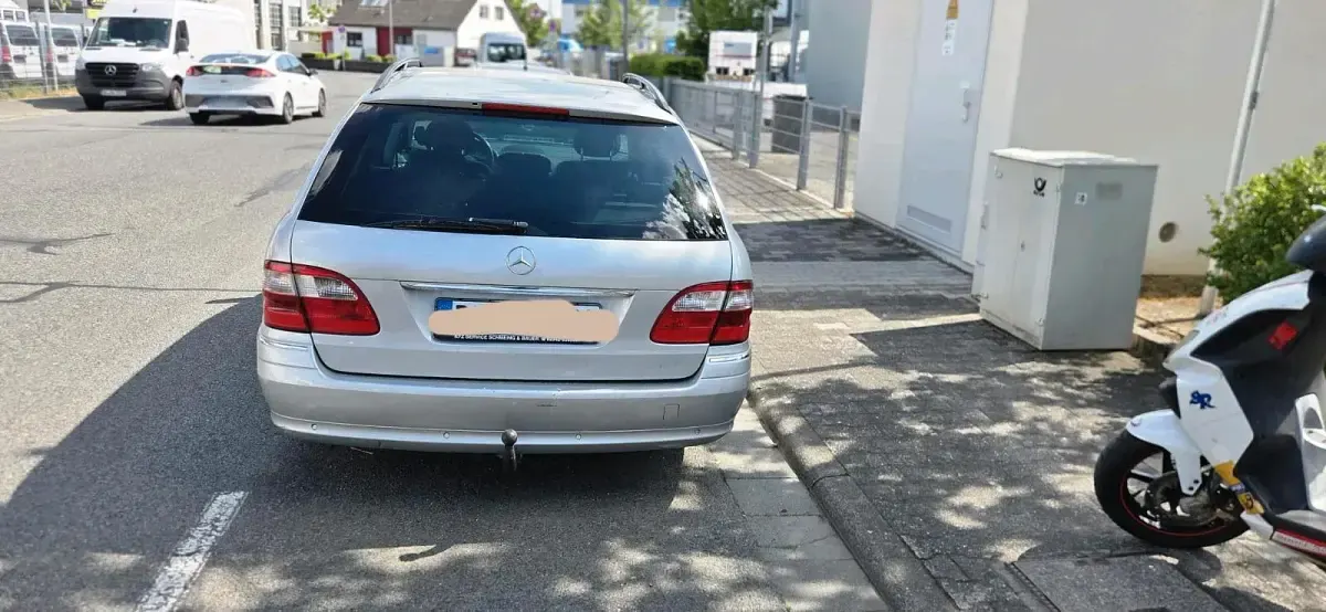 Gebraucht Mercedes E320 224 PS (164 kW) 2004 Silber Kombi
