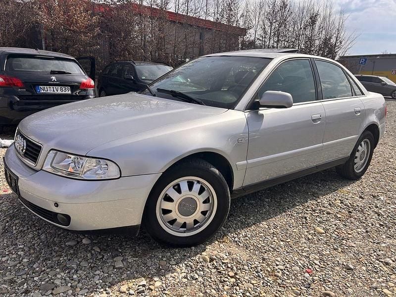 Gebraucht Audi A4 193 PS (141 kW) 1999 Silber Limousine
