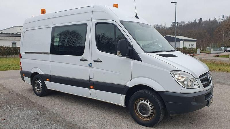 Weiß Gebraucht 2012 Mercedes 316 Van | 9.850 € (Superpreis) - Bild 1/4