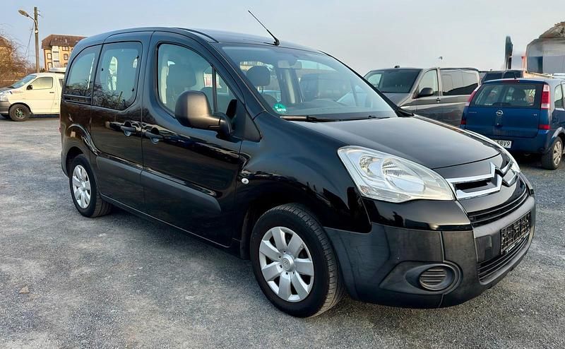 Gebraucht Citroën Berlingo 98 PS (72 kW) 2011 Schwarz Van / Kleinbus