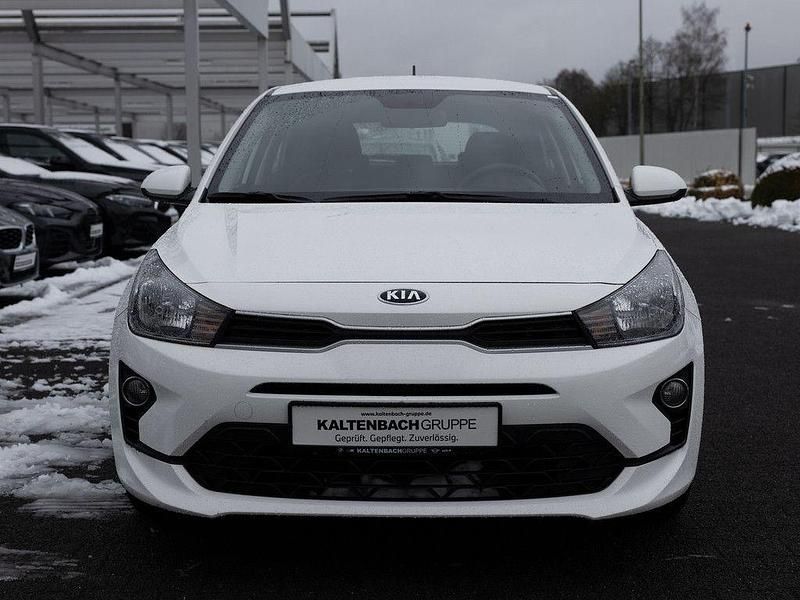 Gebraucht Kia Rio Edition 7 84 PS (61 kW) 2022 Weiß Kleinwagen