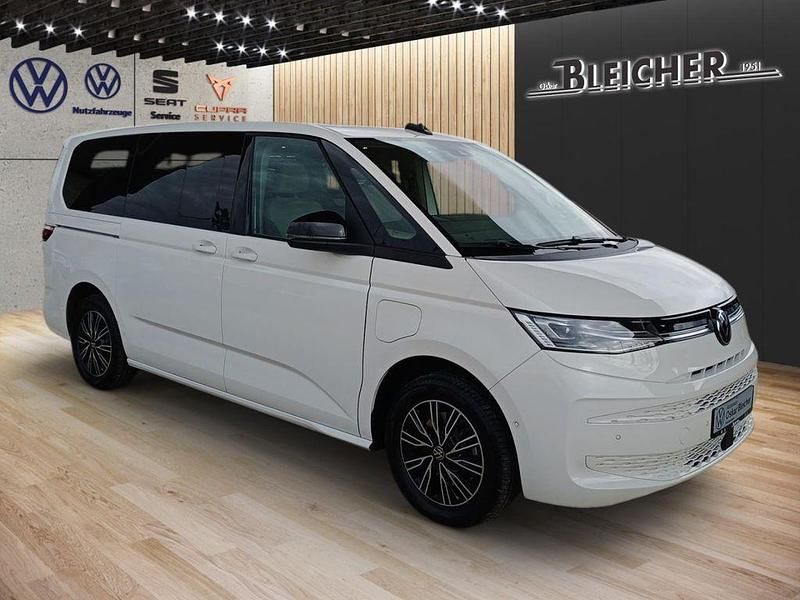 Gebraucht VW Multivan Life 150 PS (110 kW) 2022 Weiss Van