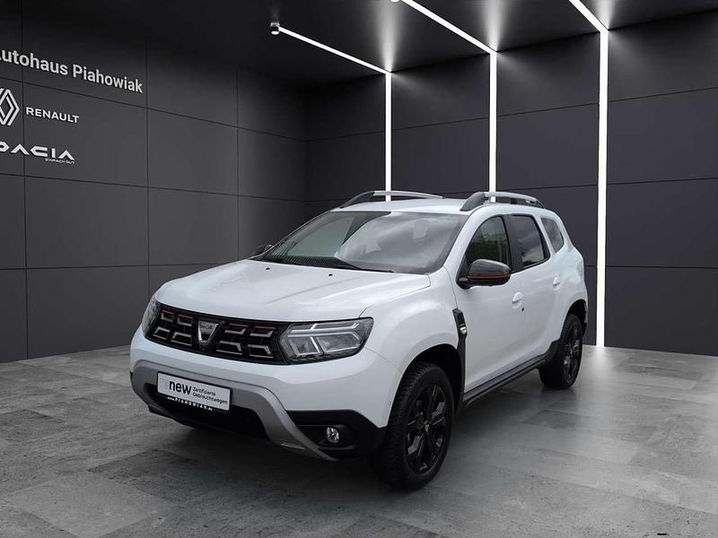 Weiß Gebraucht 2022 Dacia Duster Extreme SUV | 16.984 € (Fairer Preis) - Bild 1/4