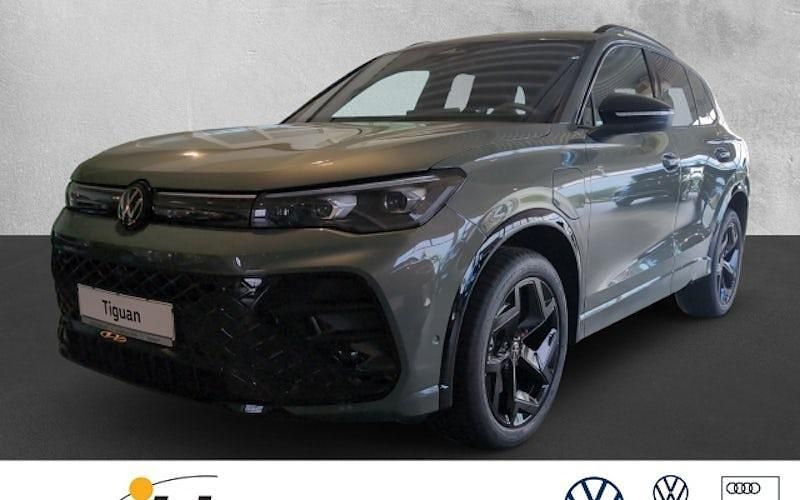 Grün Neu 2025 VW Tiguan R-line SUV | 64.239 € (Teuer) - Bild 1/4
