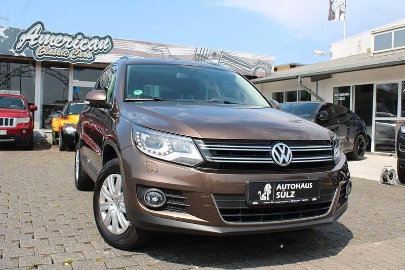 Braun Gebraucht 2013 VW Tiguan Sportline SUV | 15.999 € (Fairer Preis) - Bild 1/4