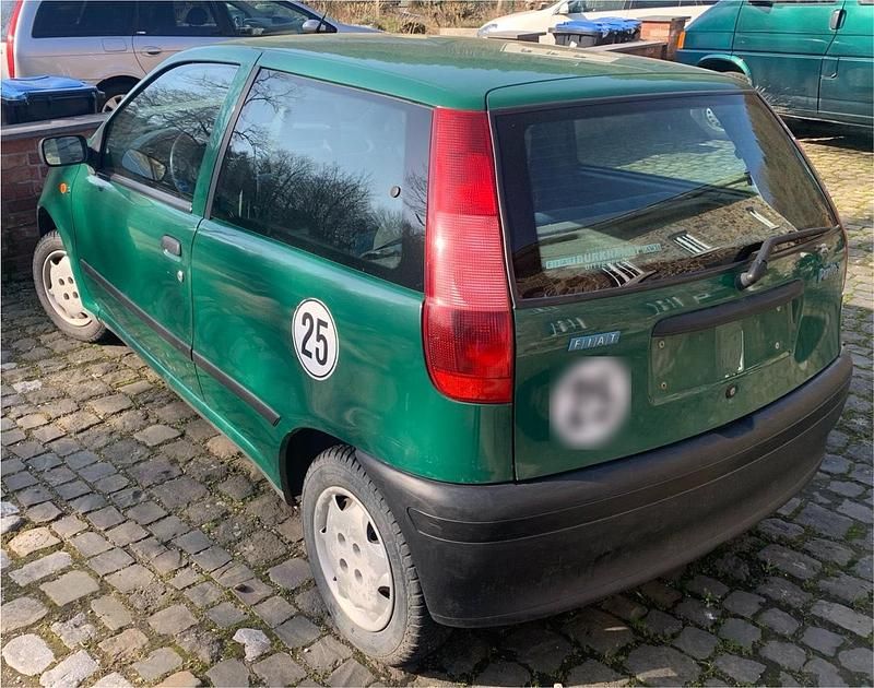 Gebraucht Fiat Punto 55 PS (40 kW) 1998 Grün Kleinwagen