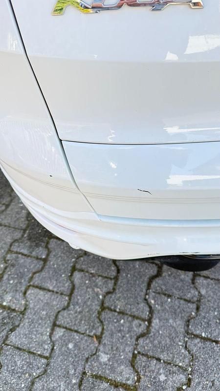 Gebraucht Ford Kuga ST-Line 180 PS (132 kW) 2019 Weiß SUV