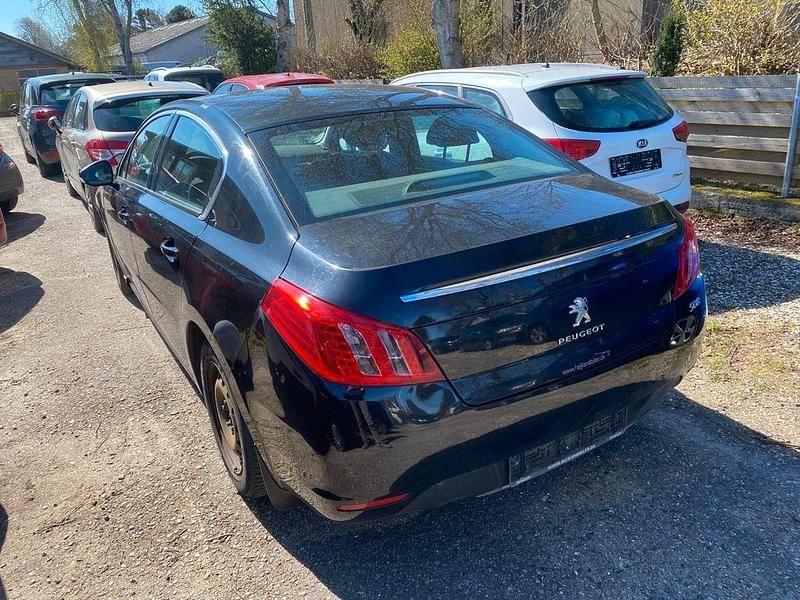Gebraucht Peugeot 508 Active 163 PS (119 kW) 2011 Schwarz Limousine