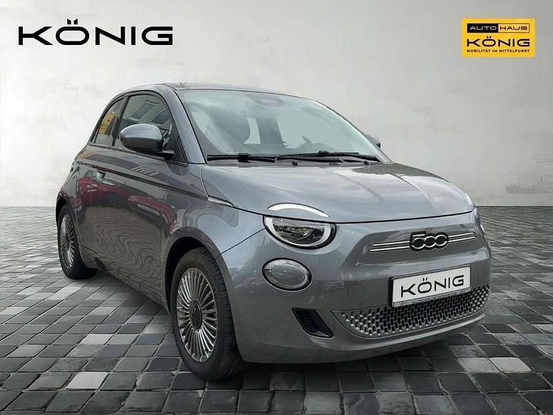 Gebraucht Fiat 500e 86 kW (118 PS) 2023 Mineral grau metallic Limousine