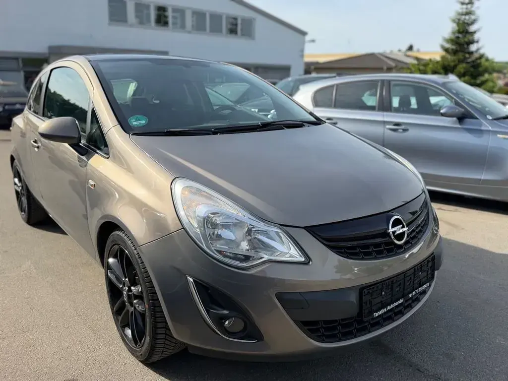 Gebraucht Opel Corsa Elegance 87 PS (63 kW) 2012 Other Kleinwagen