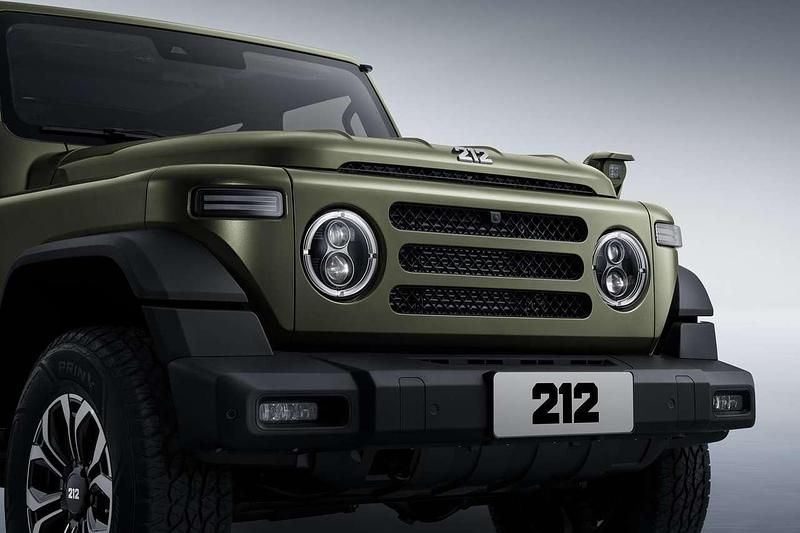 Neu BAW 212 166 PS (122 kW) 2026 Grün SUV