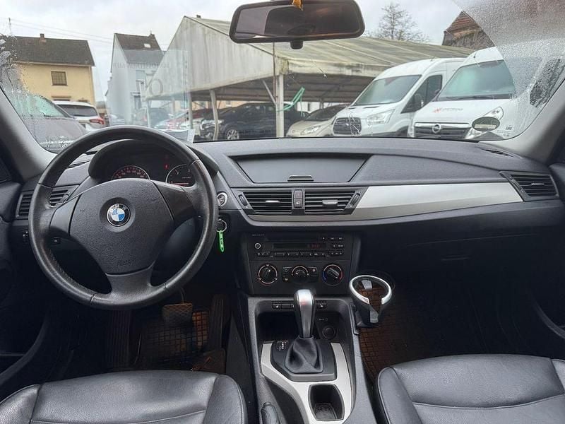 Gebraucht BMW X1 xLine 177 PS (130 kW) 2012 Schwarz SUV