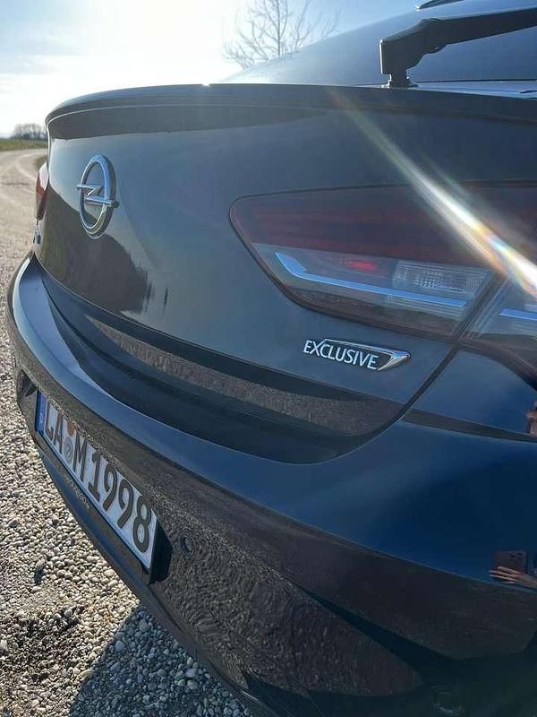 Gebraucht Opel Insignia Exklusiv 209 PS (153 kW) 2018 Limousine