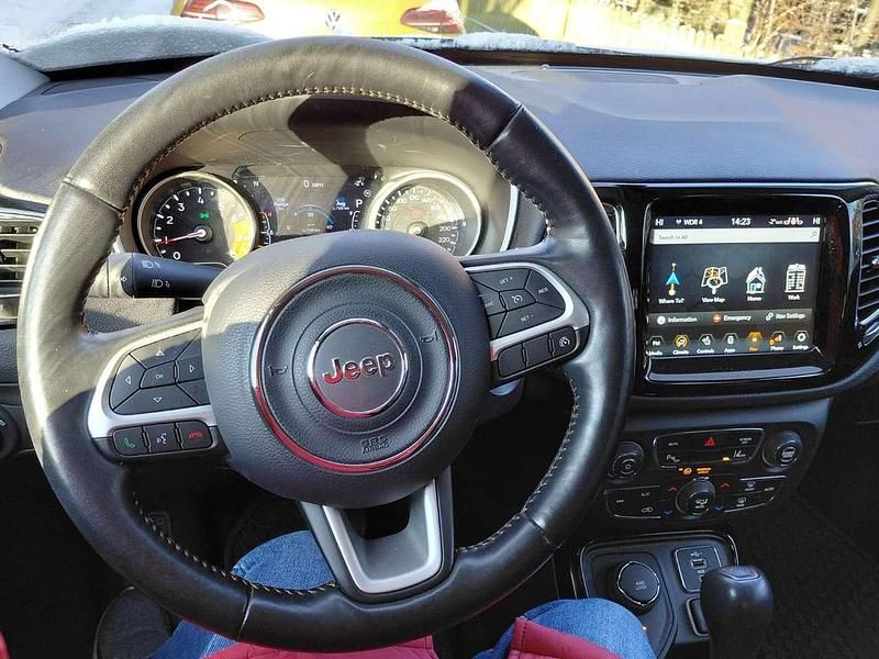 Gebraucht Jeep Compass Limited 170 PS (125 kW) 2020 Weiß SUV