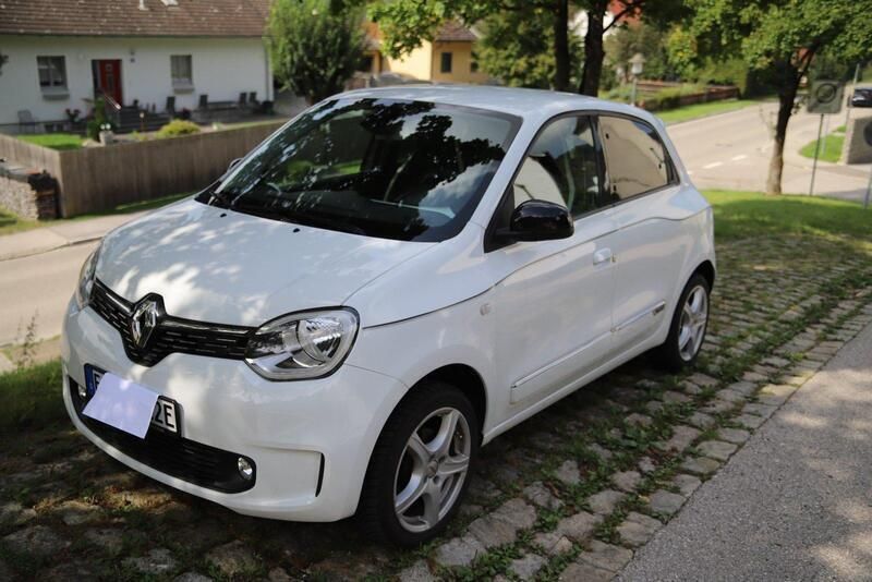 Weiß Gebraucht 2022 Renault Twingo Kleinwagen | 10.000 € (Superpreis) - Bild 1/4