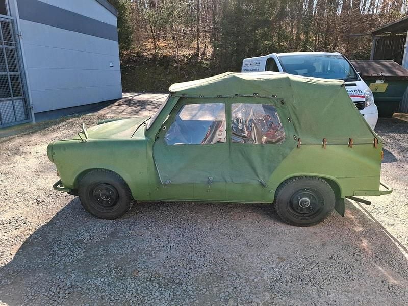 Grün Gebraucht 1981 Trabant 601 | 8.500 € - Bild 1/4