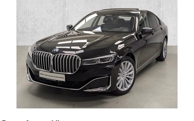 Schwarz Gebraucht 2021 BMW 740 Comfort Edition Limousine | 46.990 € (Guter Preis) - Bild 1/4
