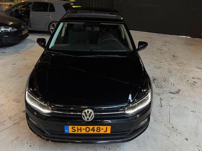Gebraucht VW Polo R-line 95 PS (69 kW) 2018 Schwarz Kleinwagen