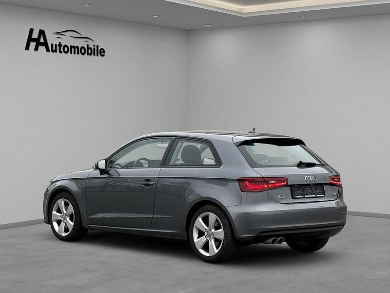 Gebraucht Audi A3 Ambition 150 PS (110 kW) 2017 Grau Limousine