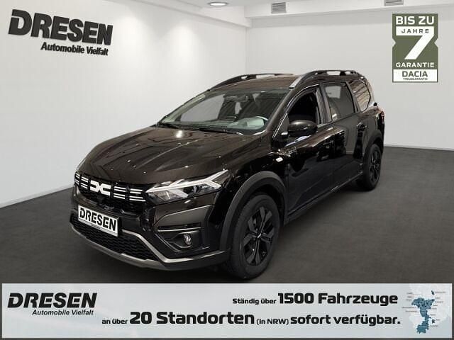 Perlmuttschwarz Neu 2025 Dacia Jogger Expression Limousine | 21.310 € (Fairer Preis) - Bild 1/4