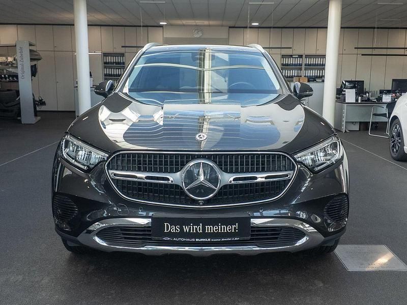 Gebraucht Mercedes GLC220 197 PS (144 kW) 2023 Grau SUV