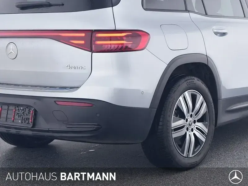 Gebraucht Mercedes EQB300 Advanced 167 kW (228 PS) 2024 Lack hightechsilber SUV