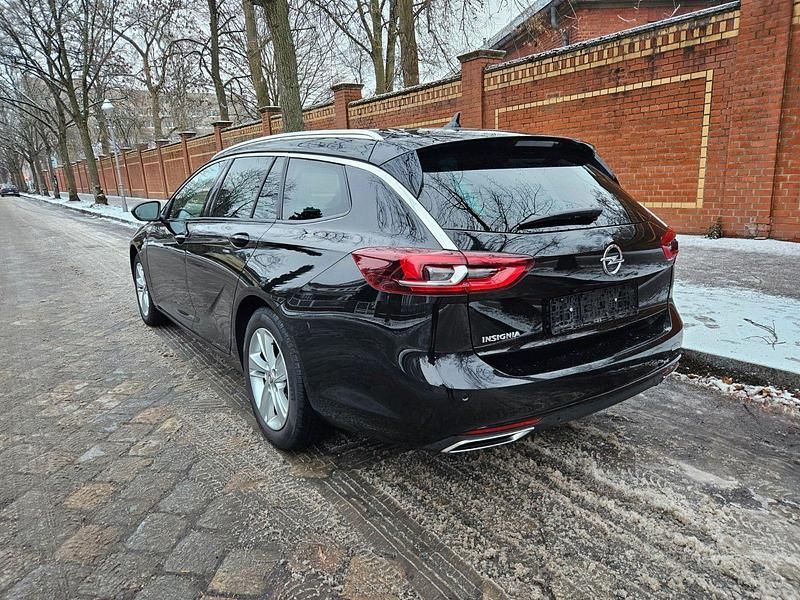 Gebraucht Opel Insignia Elegance 174 PS (127 kW) 2021 Schwarz Kombi
