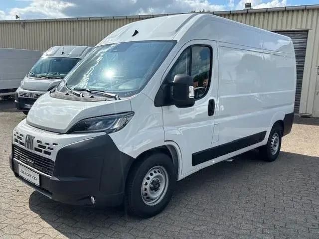 Neu Fiat Ducato 103 PS (75 kW) 2025 Weiß Van