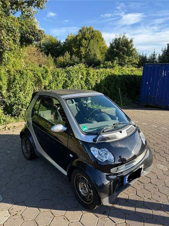 Schwarz Gebraucht 2005 Smart ForTwo Cabrio Cabrio | 1.780 € (Guter Preis) - Bild 1/4