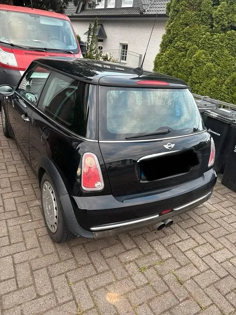 Gebraucht Mini ONE 100 PS (73 kW) 2005 Schwarz Kleinwagen