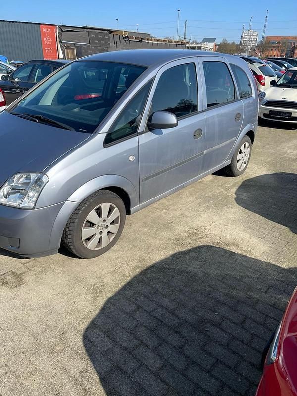 Gebraucht Opel Meriva 87 PS (63 kW) 2004 Grau Van / Kleinbus