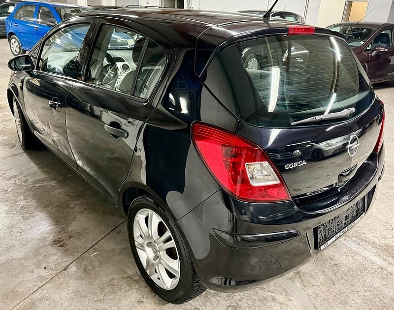 Gebraucht Opel Corsa 80 PS (58 kW) 2009 Schwarz Kleinwagen