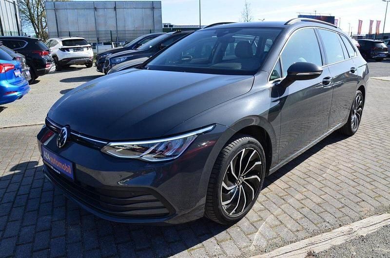 Andere Gebraucht 2021 VW Golf VIII Life Kombi | 17.380 € (Fairer Preis) - Bild 1/4