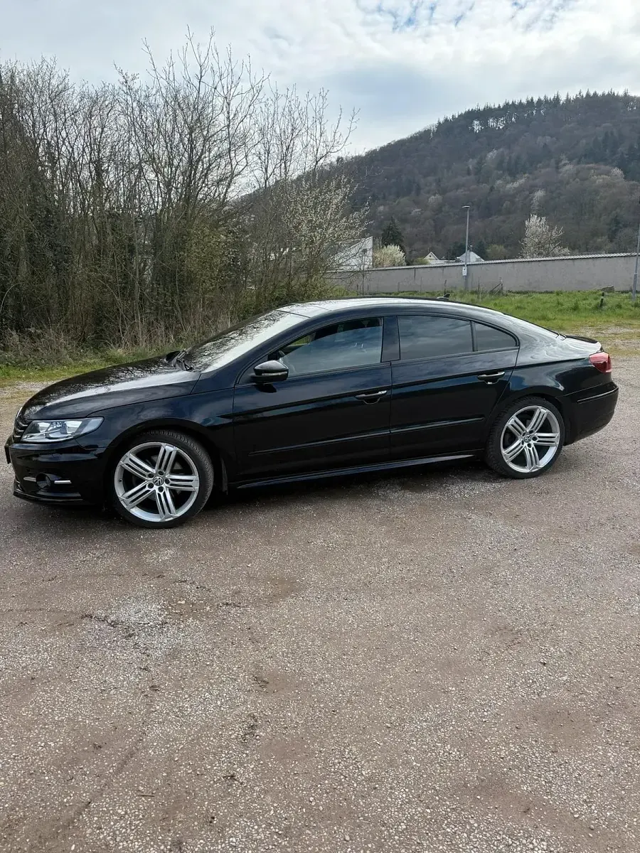 Gebraucht VW Passat R-line 184 PS (135 kW) 2015 Schwarz Coupé
