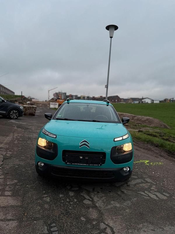 Gebraucht Citroën C4 99 PS (72 kW) 2015 Blau SUV