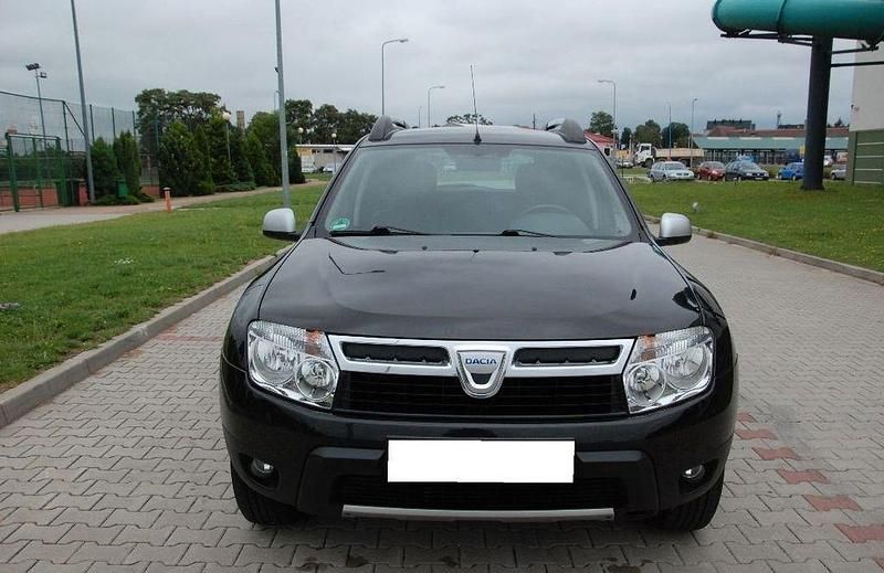 Gebraucht Dacia Duster 105 PS (77 kW) 2011 Schwarz SUV